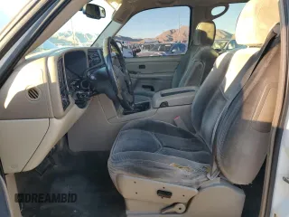 2005 Chevrolet Suburban LS with VIN 3GNEC16ZX5G176881, listed as a Copart auction lot 80467894 with 203,283 mi miles and Salvage title. Bid and sale history available at DreamBid. Image 7.