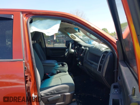 2013 Ram 1500 Express with VIN 1C6RR7KT6DS646870, listed as a IAAI auction lot 42097034 with 183,425 mi miles and . Bid and sale history available at DreamBid. Image 5.