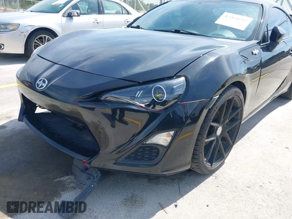 2014 Scion FR-S z VIN JF1ZNAA10E8703778, wystawiony jako IAAI lot #42264695 z przebiegiem 117 889 mil mil oraz . Historia ofert i sprzedaży dostępna na DreamBid. Obrazek 17.