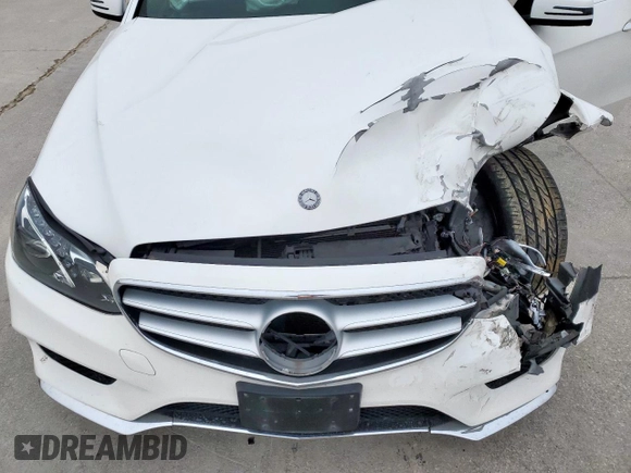 2016 Mercedes-Benz E-Class E 350 Luxury with VIN WDDHF8JB6GB221512, listed as a Copart auction lot 46167555 with 101,821 mi miles and Salvage Title. Bid and sale history available at carsss.com. Image 11.