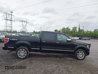 2009 Ford F-150 XL z VIN 1FTPW14V39FA99058, wystawiony jako IAAI lot #42300326 z przebiegiem 198 000 mil mil oraz . Historia ofert i sprzedaży dostępna na DreamBid. Obrazek 13.
