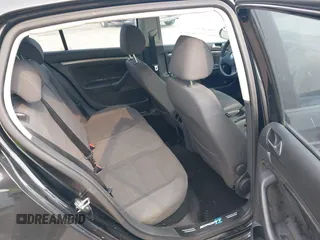 2007 Volkswagen Rabbit с VIN WVWDR71K47W166447, выставлен на аукционе IAAI как лот 42362143 с пробегом 143 689 миль миль и . История ставок и продаж доступна на DreamBid. Изображение 8.