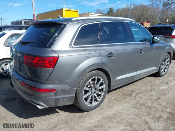 2019 Audi Q7 Prestige with VIN WA1VAAF70KD013429, listed as a IAAI auction lot 41739599 with 73,944 mi miles. Bid and sale history available at carsss.com. Image 4.
