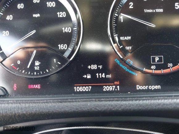 2018 BMW X2 sDrive28i with VIN WBXYJ3C3XJEJ82269, listed as a IAAI auction lot 41754391 with 106,007 mi miles. Bid and sale history available at carsss.com. Image 15.
