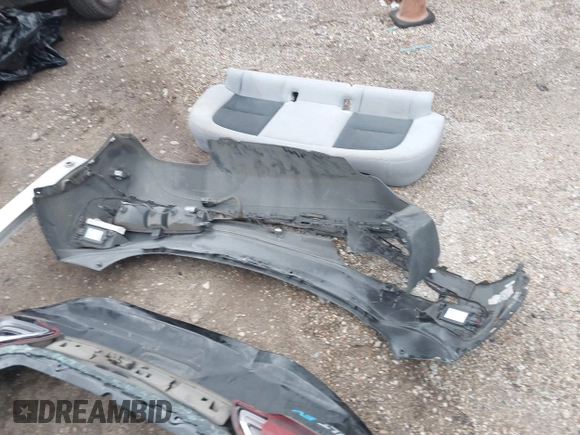 2020 Chevrolet Bolt EV LT z VIN 1G1FY6S08L4106463, wystawiony jako IAAI lot #42172094 z przebiegiem Nie podano mil oraz . Historia ofert i sprzedaży dostępna na DreamBid. Obrazek 20.