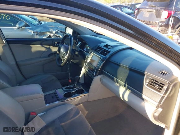 2012 Toyota Camry Hybrid XLE with VIN 4T1BD1FK3CU030064, listed as a IAAI auction lot 41872634 with 373,897 mi miles. Bid and sale history available at carsss.com. Image 5.