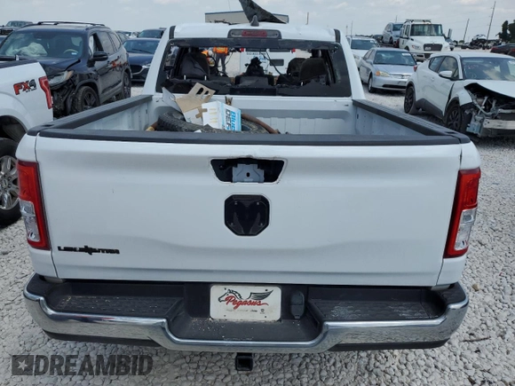 2022 Ram 1500 Big Horn с VIN 1C6RREFG4NN260997, выставлен на аукционе Copart как лот 68602184 с пробегом Не указан миль и На запчасти • Non repairable. История ставок и продаж доступна на DreamBid. Изображение 6.