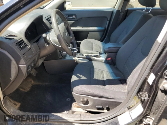 2012 Ford Fusion SE z VIN 3FAHP0HG8CR421796, wystawiony jako Copart lot #52534695 z przebiegiem 186 448 mil mil oraz Nie do naprawy • Non repairable. Historia ofert i sprzedaży dostępna na DreamBid. Obrazek 7.