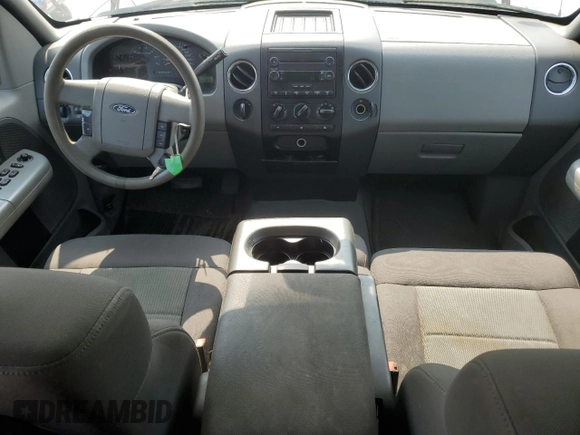 2006 Ford F-150 XLT z VIN 1FTPW14586FB35144, wystawiony jako Copart lot #59618135 z przebiegiem 98 992 mil mil oraz Czysty tytuł • Clean title. Historia ofert i sprzedaży dostępna na DreamBid. Obrazek 8.
