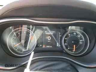 2019 Jeep Cherokee Latitude Plus with VIN 1C4PJLLB9KD338776, listed as a Copart auction lot 50839025 with 70,221 mi miles and Salvage title. Bid and sale history available at DreamBid. Image 9.