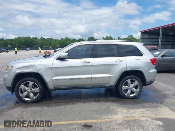 2011 Jeep Grand Cherokee Limited with VIN 1J4RR5GT9BC652279, listed as a IAAI auction lot 42444740 with 180,014 mi miles and . Bid and sale history available at DreamBid. Image 14.