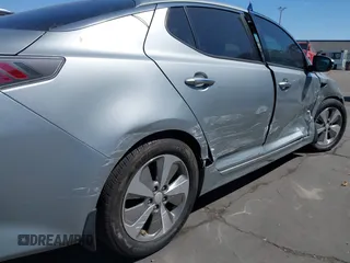 2014 Kia Optima EX with VIN KNAGN4AD1E5067447, listed as a IAAI auction lot 42072299 with 115,447 mi miles and . Bid and sale history available at carsss.com. Image 12.