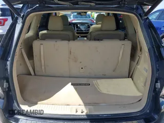 2015 Toyota Highlander Limited with VIN 5TDDKRFH4FS209616, listed as a IAAI auction lot 41961949 with 254,211 mi miles and . Bid and sale history available at DreamBid. Image 12.