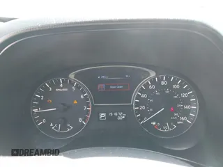2014 Nissan Pathfinder SL z VIN 5N1AR2MN7EC607770, wystawiony jako IAAI lot #42557588 z przebiegiem 151 672 mil mil oraz . Historia ofert i sprzedaży dostępna na DreamBid. Obrazek 7.