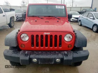 2012 Jeep Wrangler Unlimited Sport with VIN 1C4BJWDG9CL152362, listed as a Copart auction lot 55319935 with 84,641 mi miles and Salvage title. Bid and sale history available at DreamBid. Image 5.