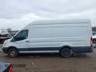 2017 Ford Transit z VIN 1FTYR3XM1HKA71226, wystawiony jako IAAI lot #41067318 z przebiegiem 469 620 mil mil oraz . Historia ofert i sprzedaży dostępna na DreamBid. Obrazek 14.