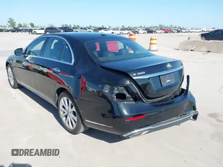 2018 Mercedes-Benz E 300 with VIN WDDZF4JB2JA351345, listed as a IAAI auction lot 41974757 with 53,948 mi miles and . Bid and sale history available at DreamBid. Image 3.