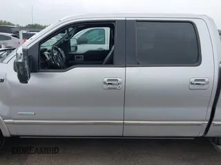2012 Ford F-150 XL z VIN 1FTFW1CT3CFB63666, wystawiony jako IAAI lot #41946255 z przebiegiem 166 506 mil mil oraz . Historia ofert i sprzedaży dostępna na DreamBid. Obrazek 14.