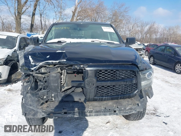 2015 Ram 1500 Express z VIN 1C6RR7KT5FS588494, wystawiony jako IAAI lot #41321894 z przebiegiem 300 261 mil mil oraz . Historia ofert i sprzedaży dostępna na DreamBid. Obrazek 13.