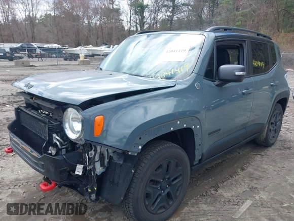 2017 Jeep Renegade Trailhawk z VIN ZACCJBCB5HPF24639, wystawiony jako IAAI lot #42041419 z przebiegiem 80 472 mil mil oraz . Historia ofert i sprzedaży dostępna na DreamBid. Obrazek 18.