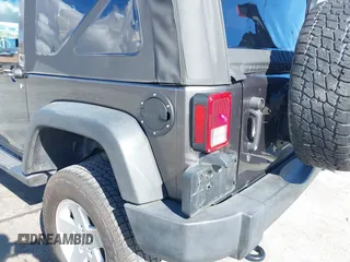 2018 Jeep Wrangler Sport S with VIN 1C4GJWAGXJL904903, listed as a IAAI auction lot 41504471 with 70,693 mi miles and . Bid and sale history available at DreamBid. Image 6.
