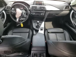 2018 BMW 3 Series 320i with VIN WBA8A9C5XJAH12605, listed as a Copart auction lot 53277105 with 78,833 mi miles and Salvage title. Bid and sale history available at DreamBid. Image 8.