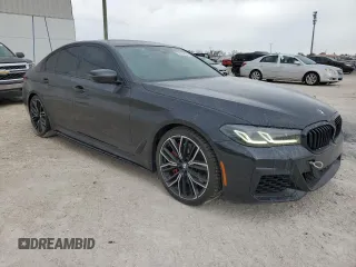 2022 BMW 5 Series M550i xDrive z VIN WBA13BK02NCH74485, wystawiony jako Copart lot #78734134 z przebiegiem 35 332 mil mil oraz Szkoda całkowita • Salvage title. Historia ofert i sprzedaży dostępna na DreamBid. Obrazek 4.