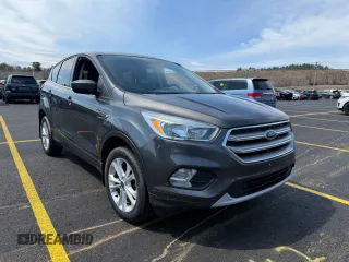 2017 Ford Escape SE with VIN 1FMCU9GD9HUE88475, listed as a Copart auction lot 53399055 with 139,361 mi miles and Clean Title. Bid and sale history available at carsss.com. Image 1.