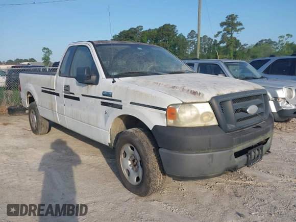 2008 Ford F-150 XL z VIN 1FTRF14VX8KE90979, wystawiony jako IAAI lot #42166971 z przebiegiem 274 511 mil mil oraz . Historia ofert i sprzedaży dostępna na DreamBid. Obrazek 1.