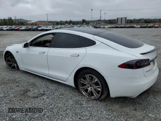 2016 Tesla Model S 70 with VIN 5YJSA1E16GF159310, listed as a Copart auction lot 53568125 with 146,531 mi miles and Salvage title. Bid and sale history available at DreamBid. Image 2.