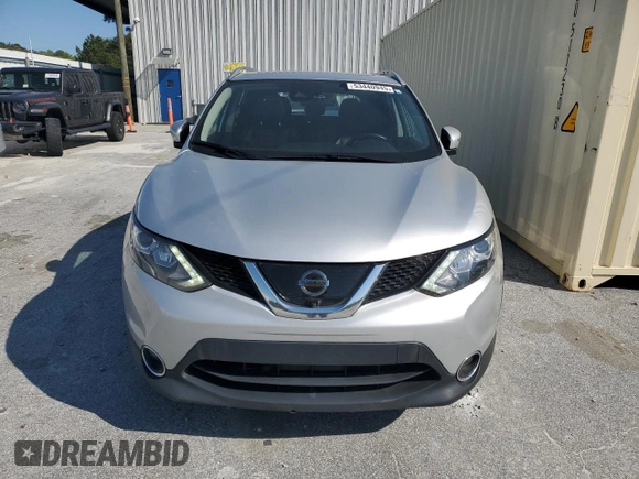 2017 Nissan Rogue S z VIN JN1BJ1CP9HW018335, wystawiony jako Copart lot #53440945 z przebiegiem 152 942 mil mil oraz Czysty tytuł • Clean title. Historia ofert i sprzedaży dostępna na DreamBid. Obrazek 5.