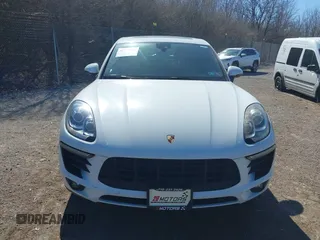 2018 Porsche Macan with VIN WP1AA2A58JLB13832, listed as a IAAI auction lot 41727902 with 46,656 mi miles and . Bid and sale history available at DreamBid. Image 13.