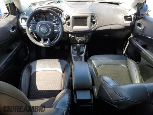 2020 Jeep Compass Latitude with VIN 3C4NJDBB0LT228984, listed as a Copart auction lot 53092445 with 24,624 mi miles and Salvage title. Bid and sale history available at DreamBid. Image 8.
