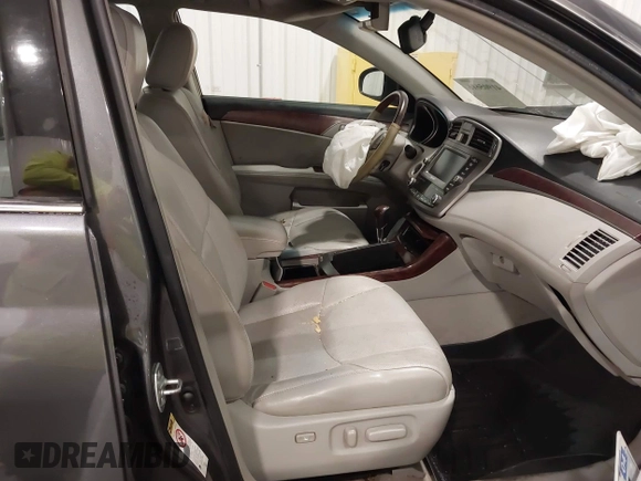 2012 Toyota Avalon with VIN 4T1BK3DB2CU452668, listed as a IAAI auction lot 41905616 with 286,782 mi miles and . Bid and sale history available at DreamBid. Image 5.