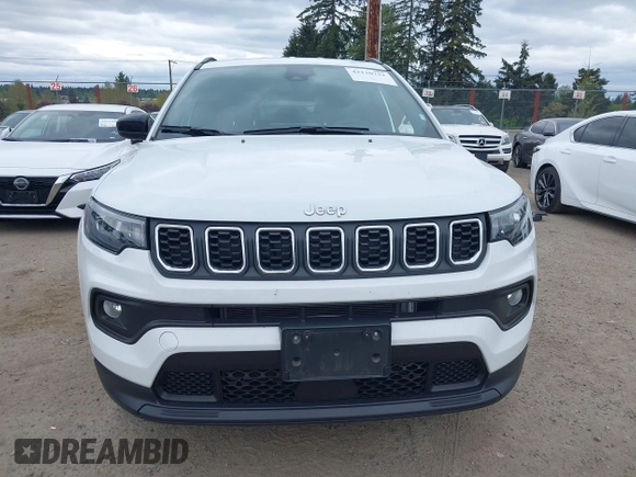 2024 Jeep Compass Latitude with VIN 3C4NJDBN7RT118288, listed as a IAAI auction lot 42130731 with 25,728 mi miles and . Bid and sale history available at carsss.com. Image 13.