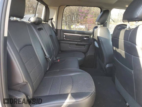 2018 Ram 1500 Sport z VIN 1C6RR7MT8JS125030, wystawiony jako Copart lot #82234574 z przebiegiem 125 504 mil mil oraz Szkoda całkowita • Salvage title. Historia ofert i sprzedaży dostępna na DreamBid. Obrazek 11.