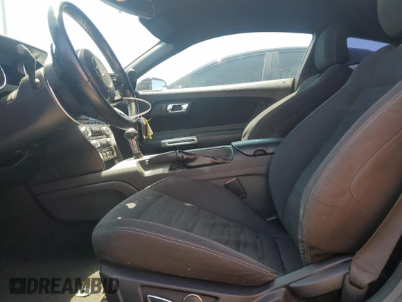2017 Ford Mustang EcoBoost z VIN 1FA6P8TH8H5317034, wystawiony jako Copart lot #51316535 z przebiegiem 73 480 mil mil oraz Szkoda całkowita • Salvage title. Historia ofert i sprzedaży dostępna na DreamBid. Obrazek 7.