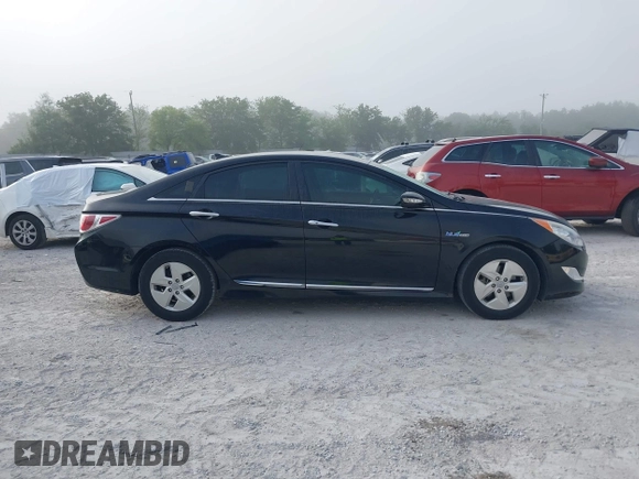 2012 Hyundai Sonata Hybrid with VIN KMHEC4A41CA054312, listed as a IAAI auction lot 42124397 with 49,581 mi miles and . Bid and sale history available at DreamBid. Image 13.