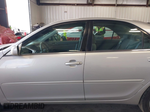 2006 Toyota Camry STD with VIN 4T1BE32K96U143374, listed as a IAAI auction lot 42011346 with 248,517 mi miles. Bid and sale history available at carsss.com. Image 14.