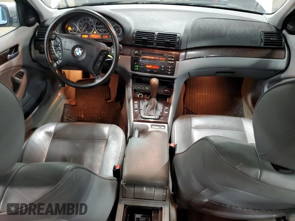 2004 BMW 3 Series 330xi with VIN WBAEW53404PN34206, listed as a Copart auction lot 89312765 with 136,885 mi miles and Salvage Title. Bid and sale history available at carsss.com. Image 8.