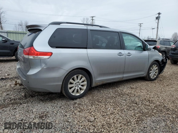 2013 Toyota Sienna LE with VIN 5TDJK3DCXDS053540, listed as a Copart auction lot 50945915 with 210,251 mi miles and Salvage Title. Bid and sale history available at carsss.com. Image 3.