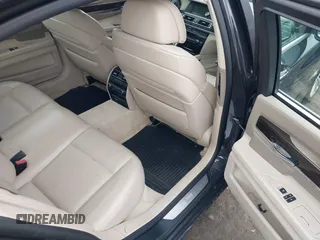 2010 BMW 7 Series 750Li с VIN WBAKB8C51ACY63184, выставлен на аукционе IAAI как лот 41495351 с пробегом 145 463 миль миль и . История ставок и продаж доступна на DreamBid. Изображение 8.