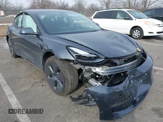 2023 Tesla Model 3 z VIN 5YJ3E1EA9PF426173, wystawiony jako IAAI lot #41351098 z przebiegiem Nie podano mil oraz . Historia ofert i sprzedaży dostępna na DreamBid. Obrazek 1.