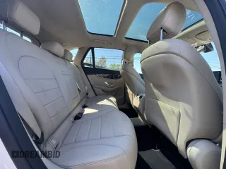 2021 Mercedes-Benz GLC 300 with VIN W1N0G8DB6MV300830, listed as a Copart auction lot 57201185 with 135,882 mi miles and Clean title. Bid and sale history available at DreamBid. Image 6.