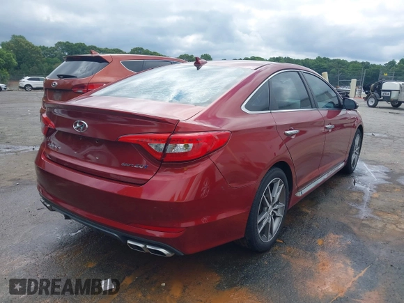 2015 Hyundai Sonata Sport z VIN 5NPE34AB6FH231128, wystawiony jako IAAI lot #42356554 z przebiegiem 177 296 mil mil oraz . Historia ofert i sprzedaży dostępna na DreamBid. Obrazek 4.