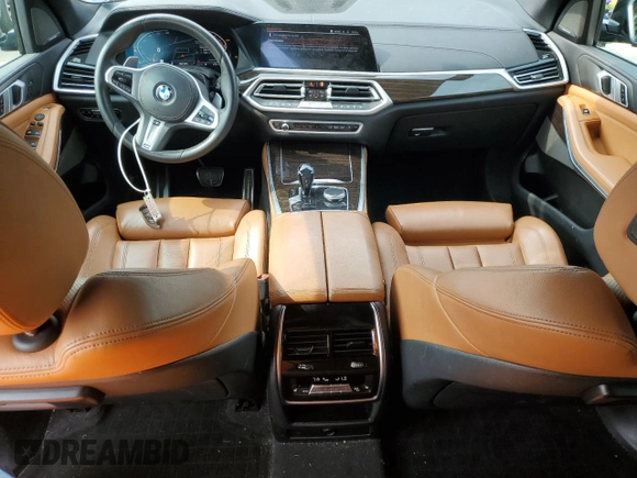 2021 BMW X5 xDrive40i z VIN 5UXCR6C05M9E78676, wystawiony jako Copart lot #60026475 z przebiegiem 50 772 mil mil oraz Szkoda całkowita • Salvage title. Historia ofert i sprzedaży dostępna na DreamBid. Obrazek 8.