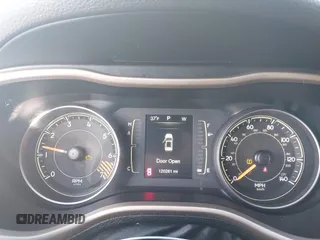 2015 Jeep Cherokee Sport с VIN 1C4PJLABXFW561115, выставлен на аукционе IAAI как лот 41969932 с пробегом 120 026 миль миль и . История ставок и продаж доступна на DreamBid. Изображение 7.
