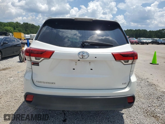 2018 Toyota Highlander LE with VIN 5TDZZRFH9JS267392, listed as a Copart auction lot 58859525 with 145,641 mi miles and Salvage title. Bid and sale history available at DreamBid. Image 6.