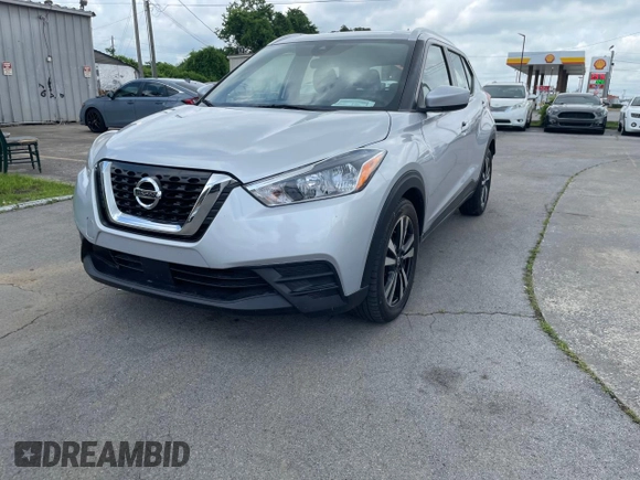 2020 Nissan Kicks SV with VIN 3N1CP5CVXLL502134, listed as a Copart auction lot 61497105 with 106,650 mi miles and Salvage title. Bid and sale history available at DreamBid. Image 2.