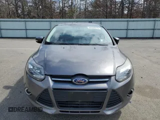 2014 Ford Focus SE with VIN 1FADP3F25EL102381, listed as a Copart auction lot 52634515 with 64,221 mi miles and Clean Title. Bid and sale history available at carsss.com. Image 5.